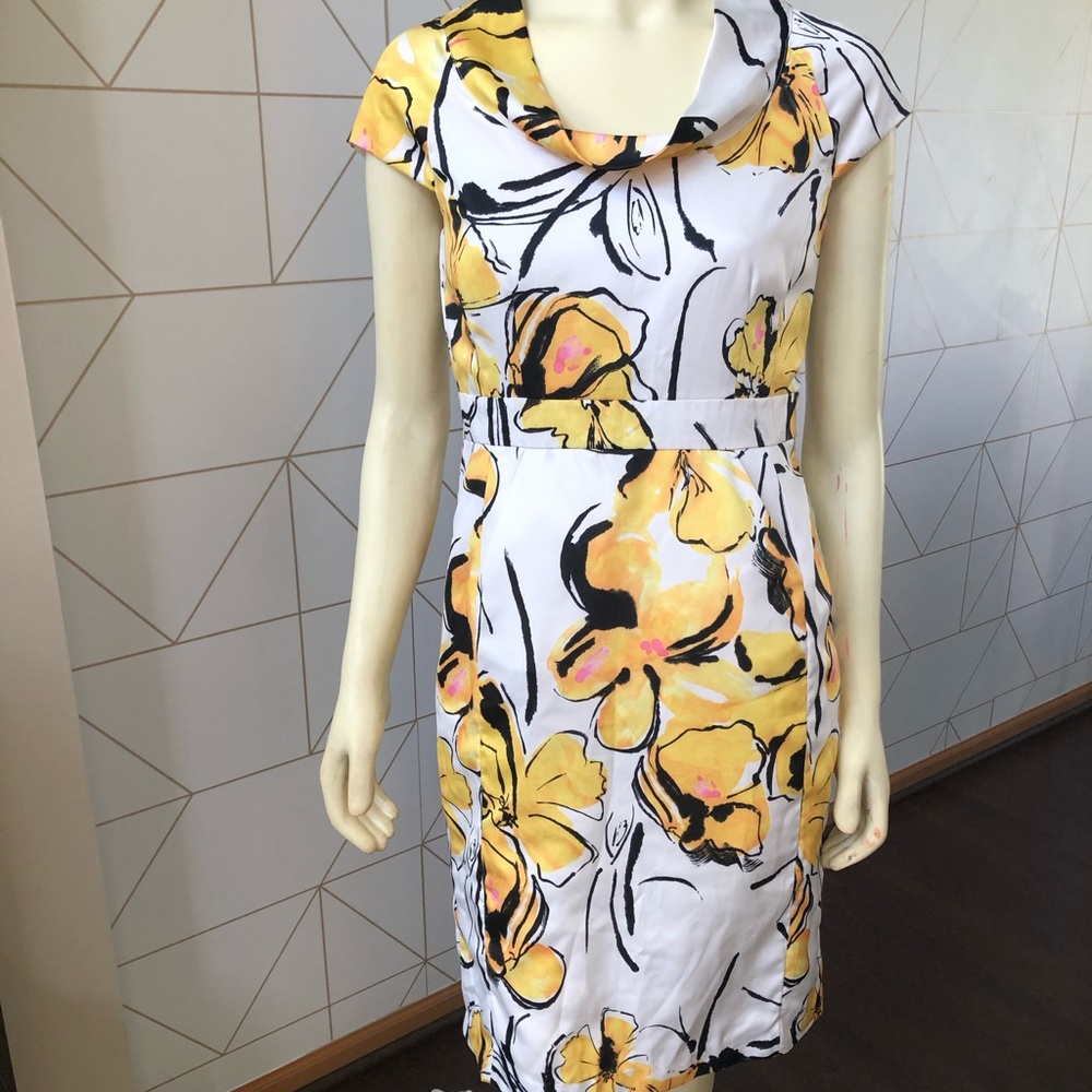 FLORAL MIDI DRESS